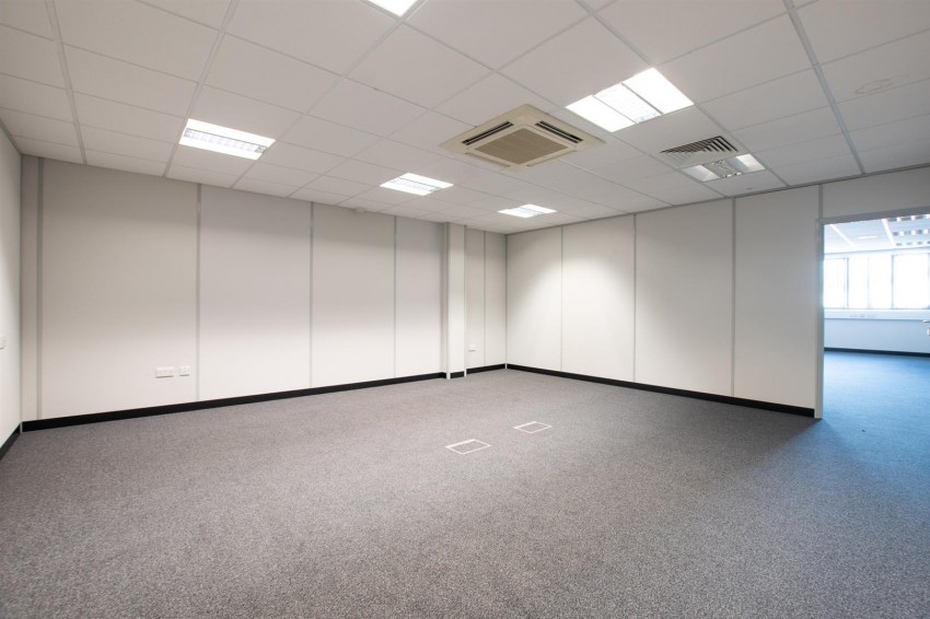Images for Newbridge Close, Newbridge Trading Estate, Brislington