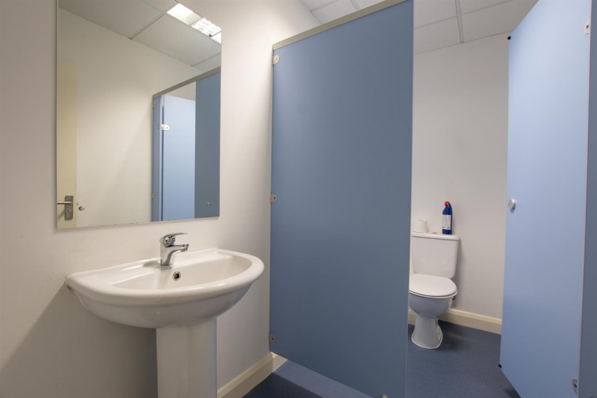 Images for Newbridge Close, Newbridge Trading Estate, Brislington