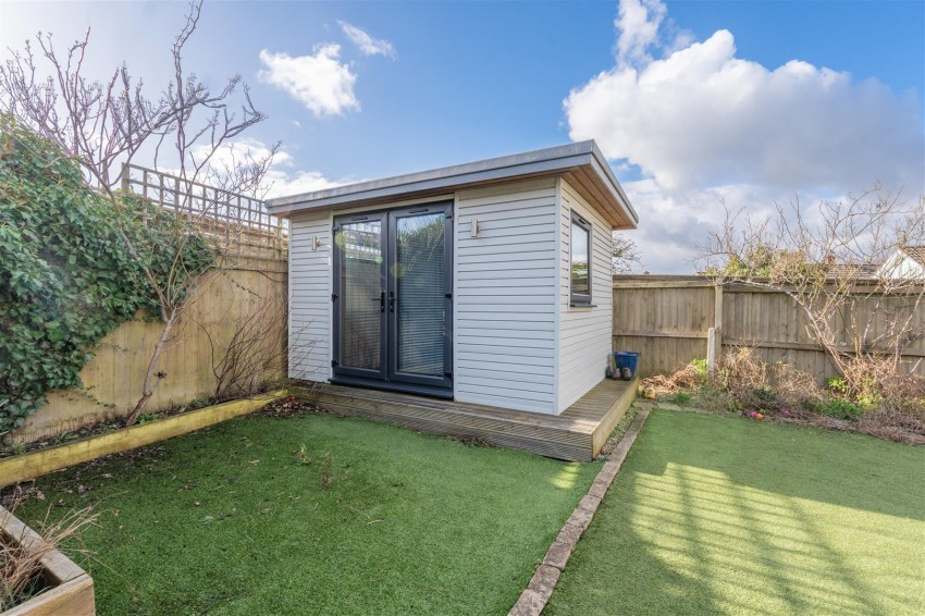 Images for Hurn Lane, Keynsham, Bristol
