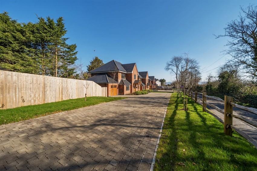 Images for Parkhouse Lane, Keynsham, Bristol
