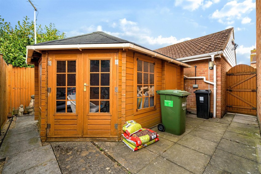 Images for Sally Barn Close, Longwell Green, Bristol