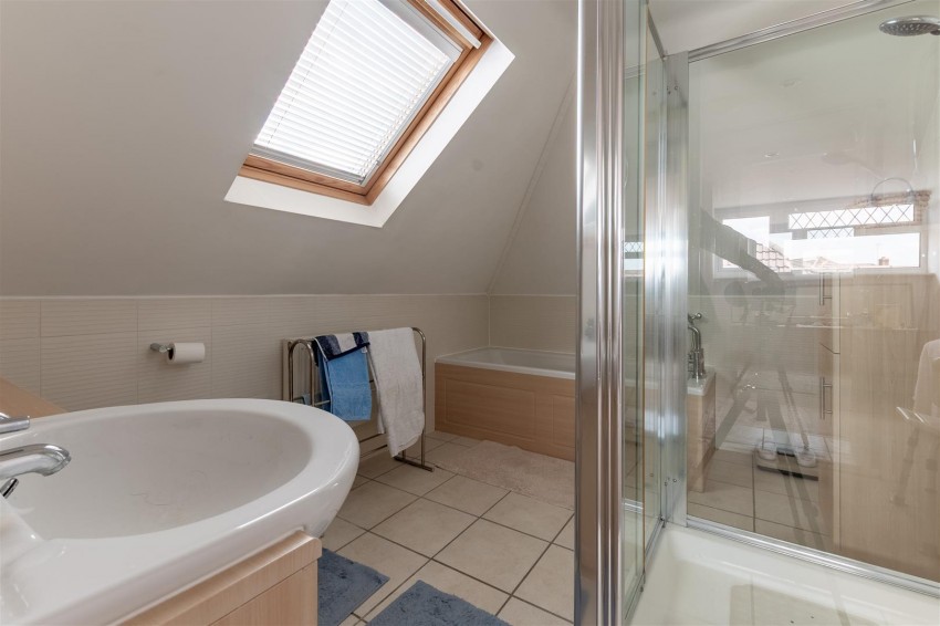 Images for Roundmoor Close, Saltford, Bristol