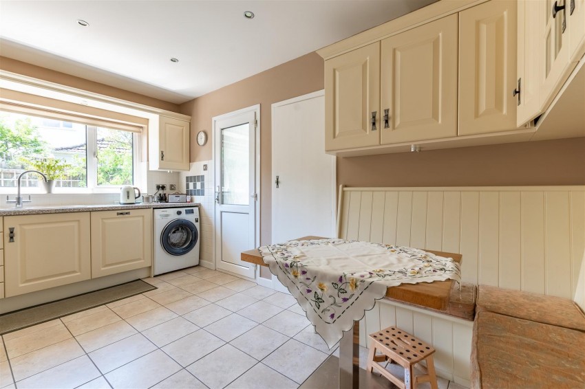 Images for Roundmoor Close, Saltford, Bristol