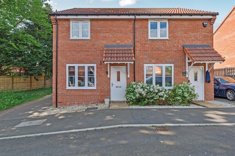 Alcina Way, Keynsham, Bristol