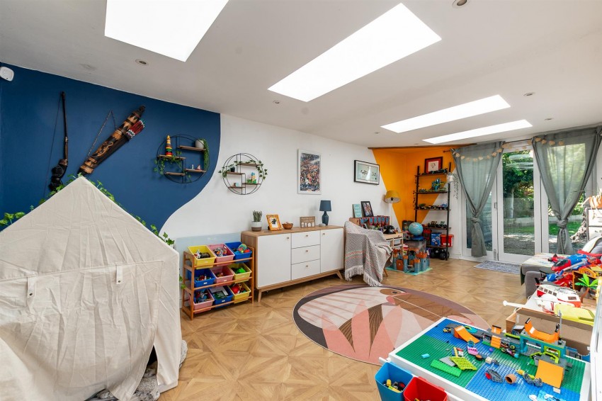 Images for High Street, Warmley, Bristol