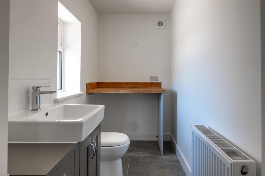 Images for 5 North Street, Oldland Common, Bristol