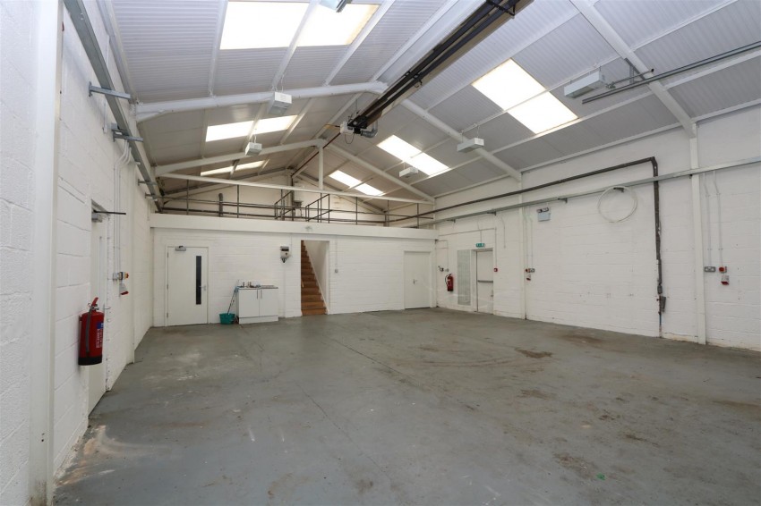 Images for Red Lion Yard, Odd Down, Bath