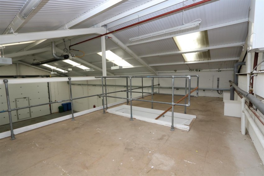 Images for Red Lion Yard, Odd Down, Bath