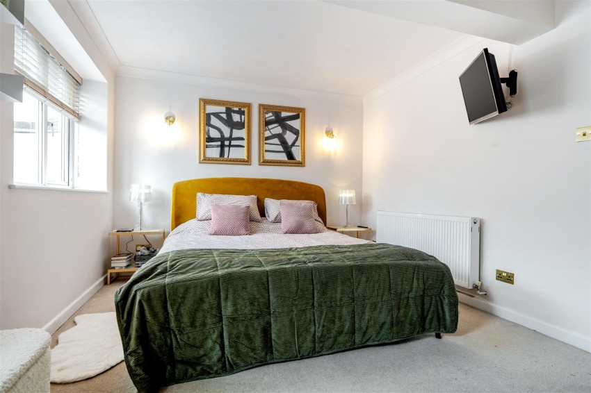 Images for Castle Road, Oldland Common, Bristol