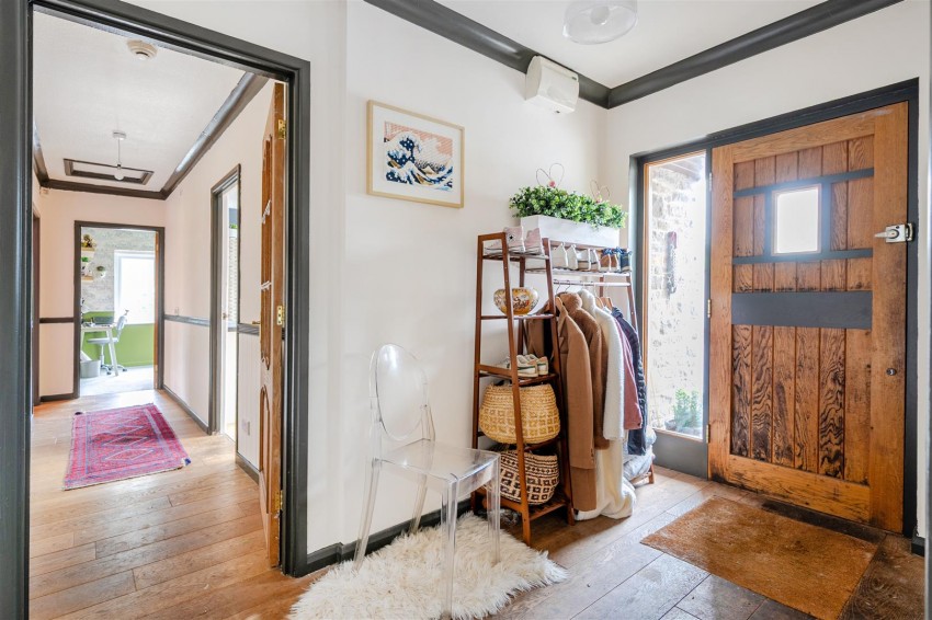 Images for Castle Road, Oldland Common, Bristol