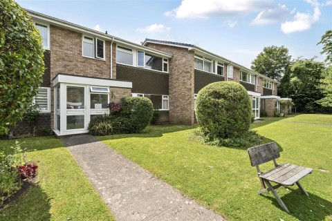 View Full Details for Dragons Hill Court, Keynsham, Bristol