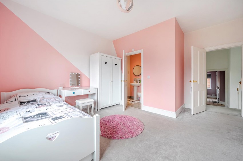 Images for California Road, Longwell Green, Bristol