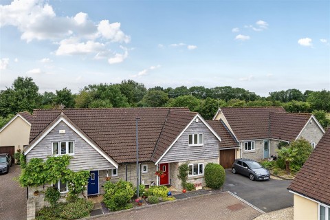 View Full Details for Stratton Place, Longwell Green, Bristol
