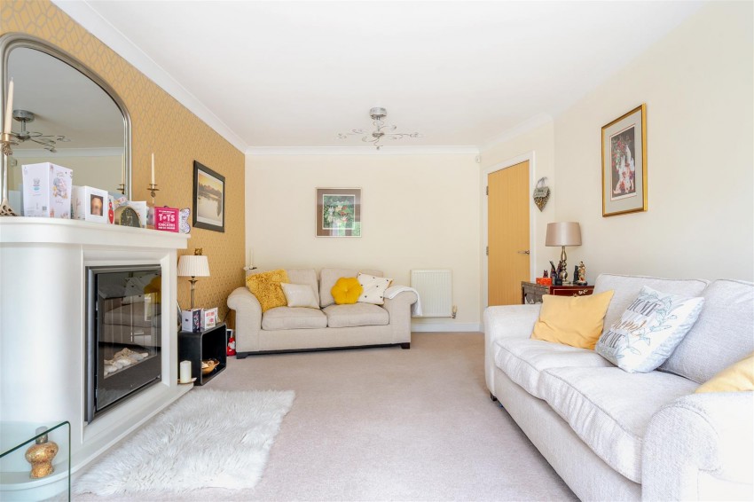 Images for Stratton Place, Longwell Green, Bristol