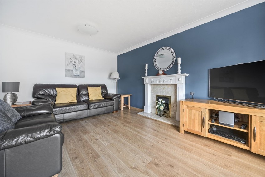 Images for Roy King Gardens, Warmley, Bristol