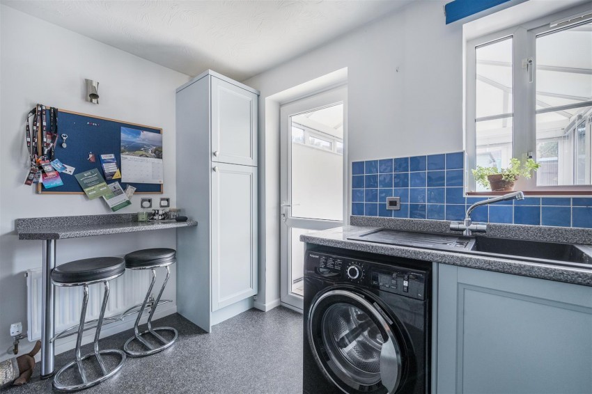 Images for Ashcombe Crescent, North Common, Bristol