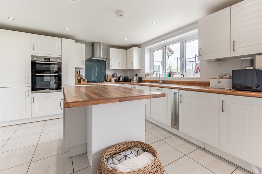 Images for Brookside Drive, Farmborough, Bath