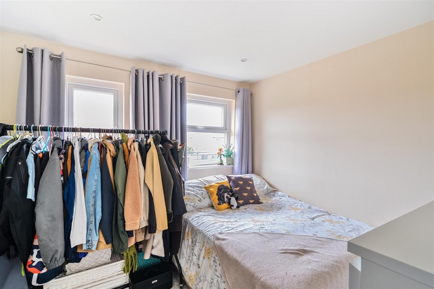 Images for Long Beach Road, Longwell Green, Bristol