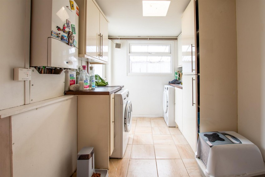 Images for Ferenberge Close, Farmborough, Bath