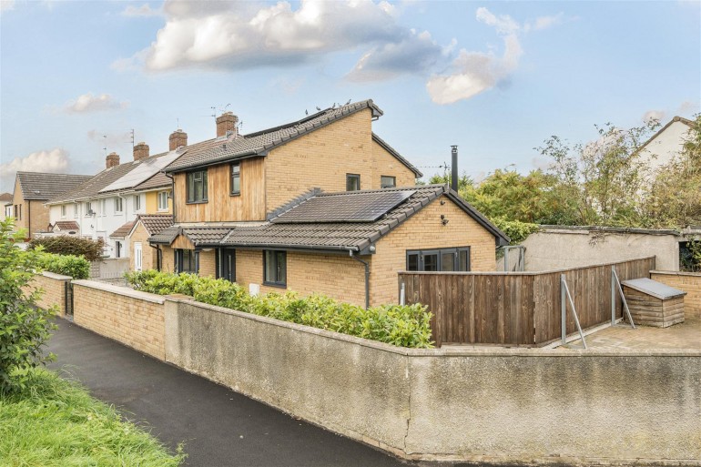 Charlton Road, Keynsham, Bristol