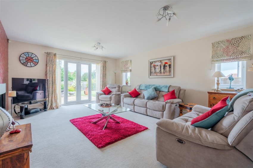 Images for Augustus Avenue, Keynsham, Bristol