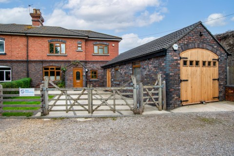 View Full Details for Broad Lane, Coalpit Heath, Bristol