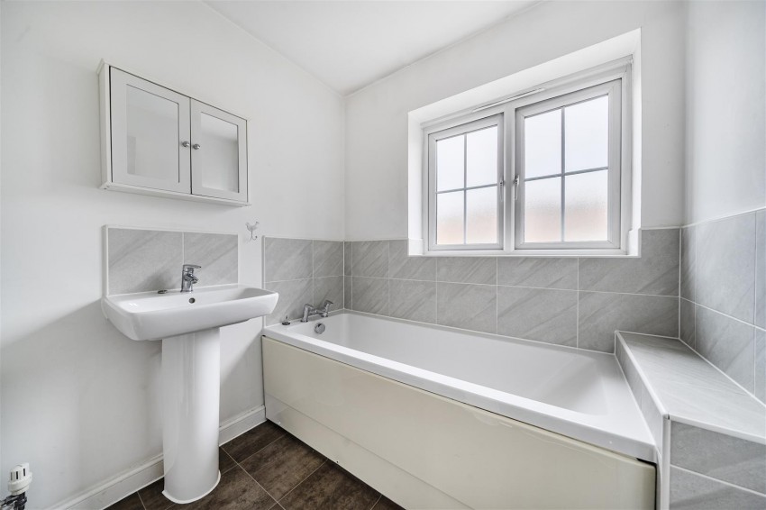 Images for Woodpecker Close, Keynsham, Bristol