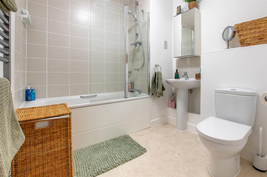 Images for Victoria Bridge Road, Bath