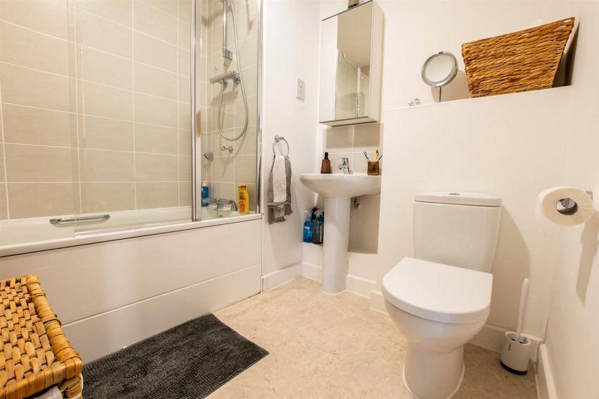 Images for Victoria Bridge Road, Bath