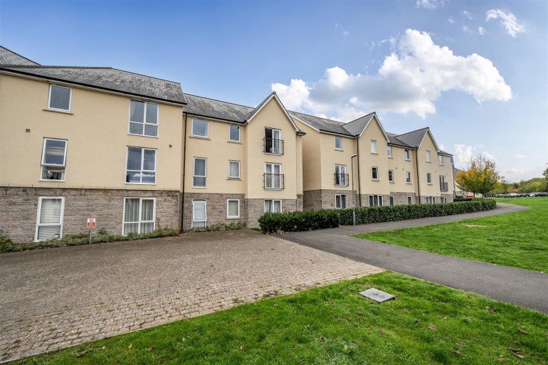 Greenfield Road, Keynsham, Bristol