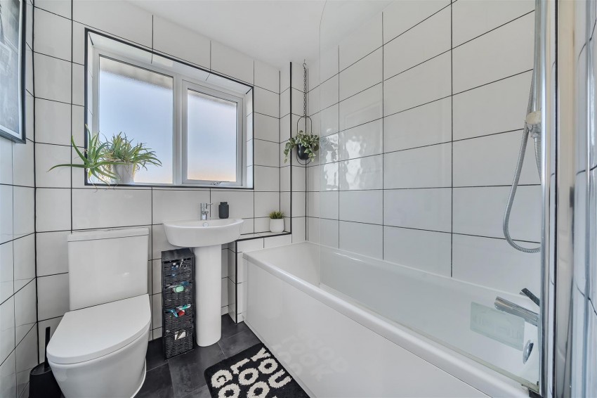 Images for Elderwood Drive, Longwell Green, Bristol