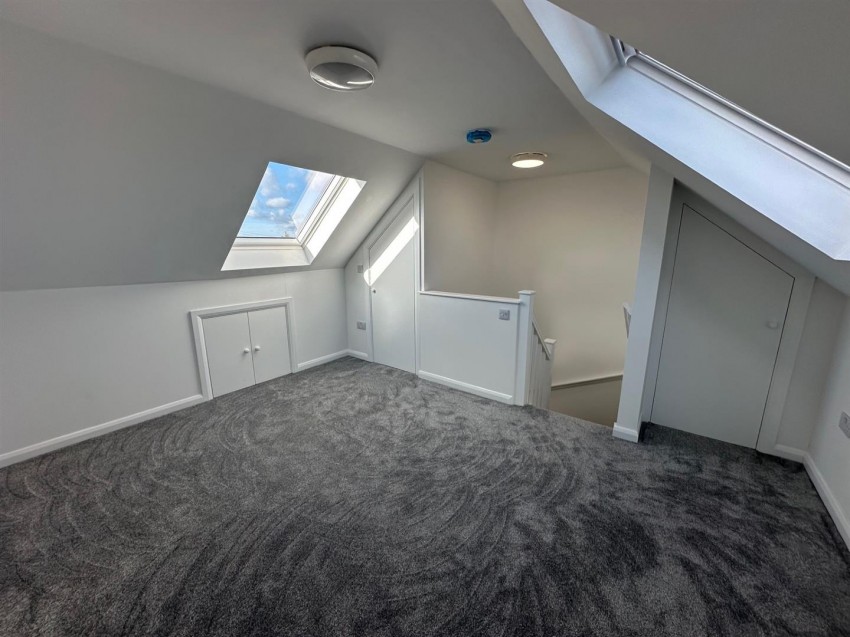 Images for Cloverlea Road, Oldland Common