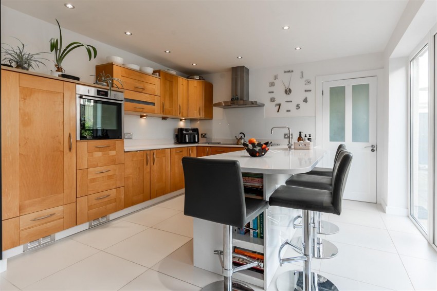 Images for West Street, Oldland Common, Bristol