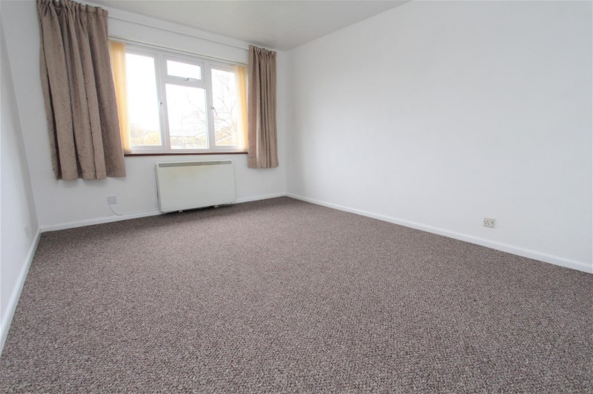 Images for 4 Tamsin Court, Temple Street, Keynsham, Bristol