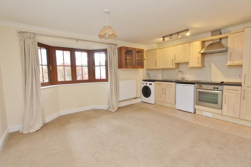 Images for 2 Trescothick Close, Keynsham, Bristol