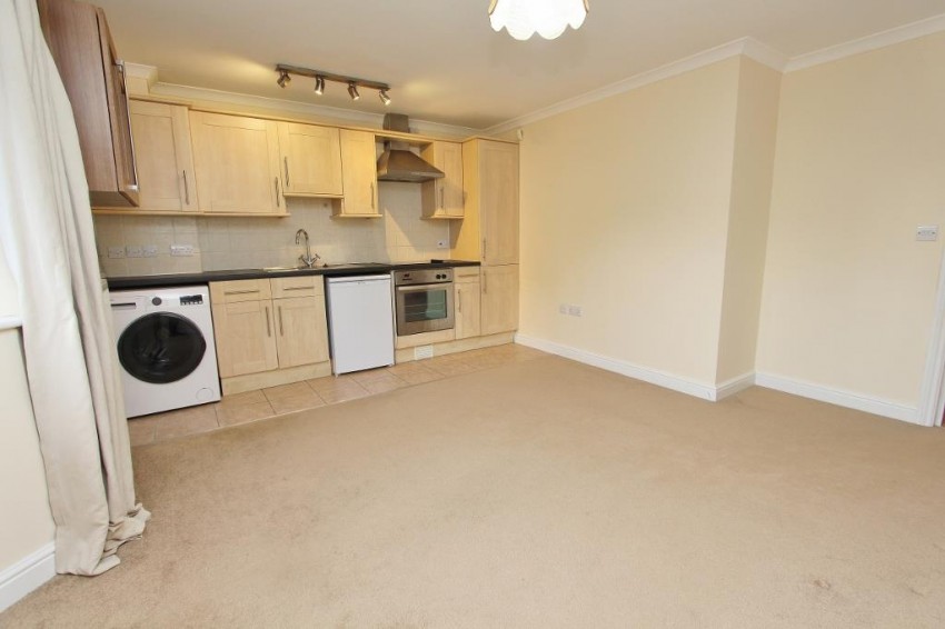 Images for 2 Trescothick Close, Keynsham, Bristol