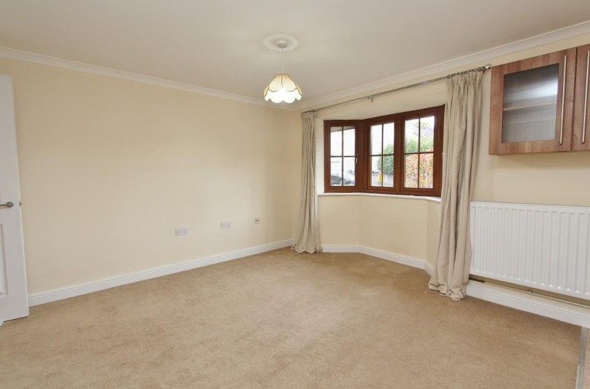 Images for 2 Trescothick Close, Keynsham, Bristol