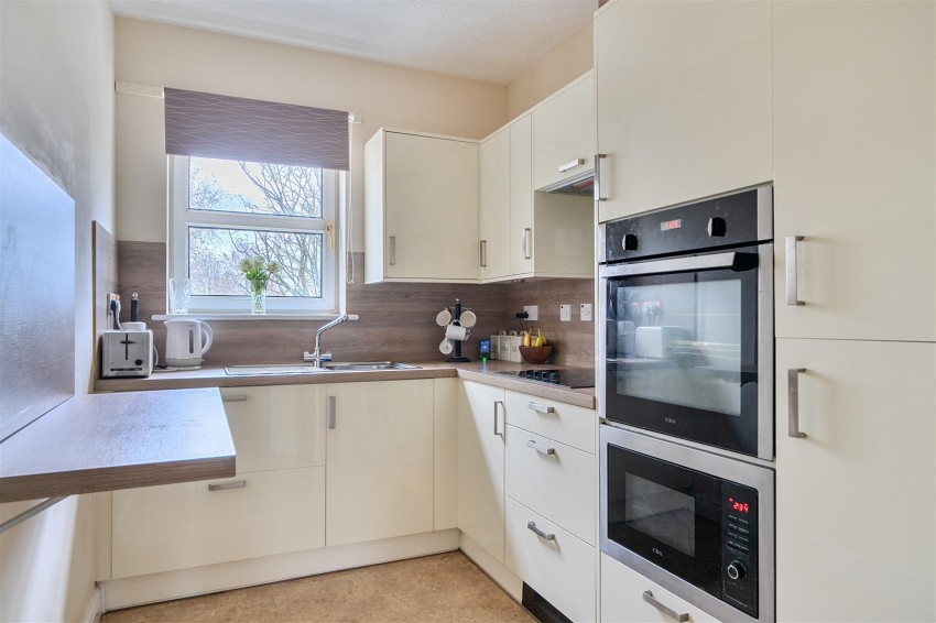 Images for The Regents, Back Lane, Keynsham, Bristol