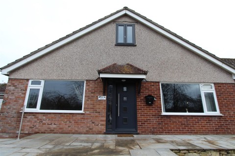 View Full Details for Brooklea, Oldland Common, Bristol