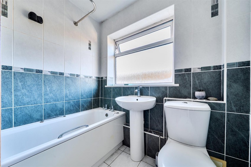 Images for Gaston Avenue, Keynsham, Bristol