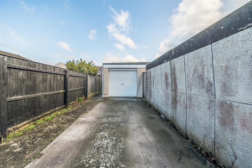 Images for Oak Tree Walk, Keynsham, Bristol