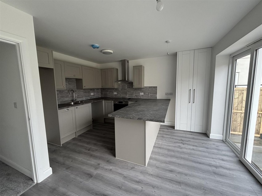 Images for Cloverlea Road, Oldland Common