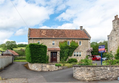 View Full Details for Folly Barn, Bath Road, Bitton, Bristol