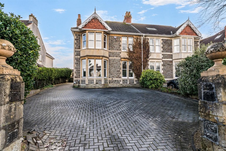 Bath Road, Keynsham, Bristol