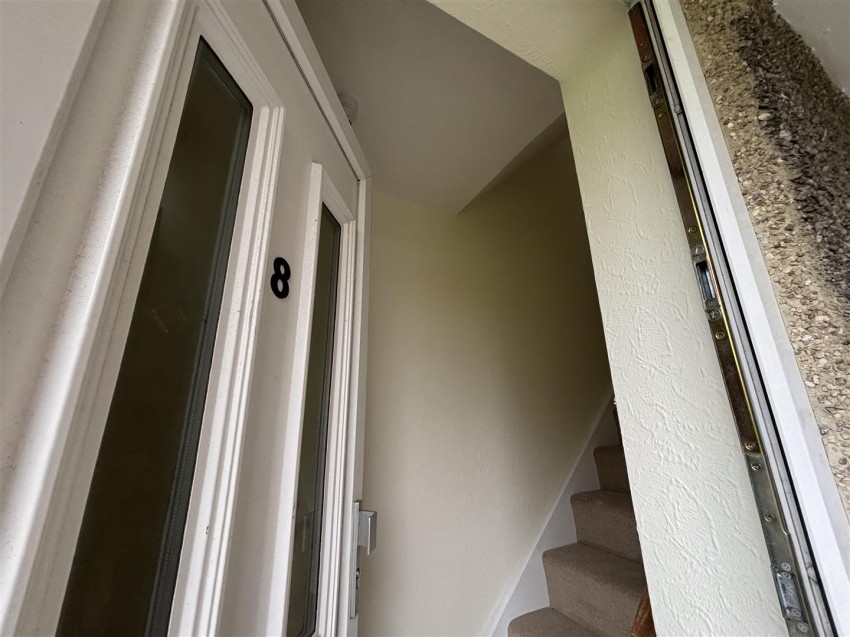 Images for 8 Gainsborough Road, Keynsham, Bristol