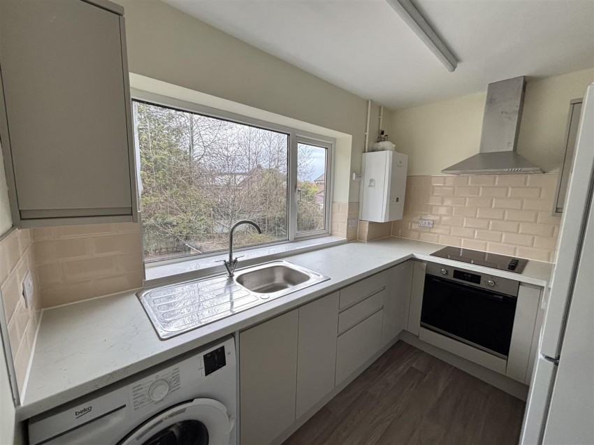 Images for 8 Gainsborough Road, Keynsham, Bristol