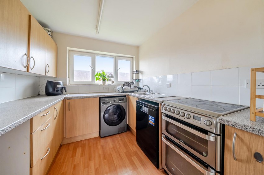 Images for Hurn Lane, Keynsham, Bristol