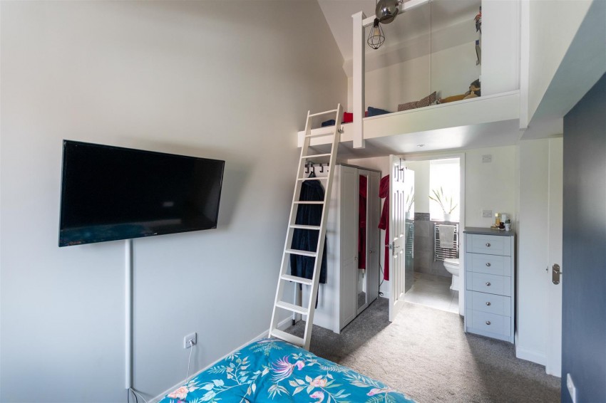 Images for Ashcombe Crescent, Bristol
