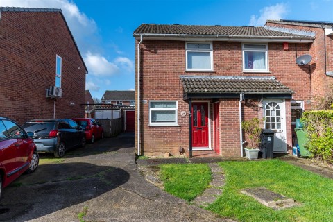 View Full Details for Dunster Gardens, Willsbridge, Bristol