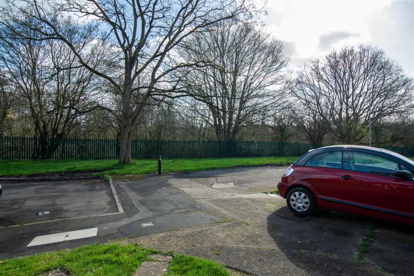 Images for Dunster Gardens, Willsbridge, Bristol